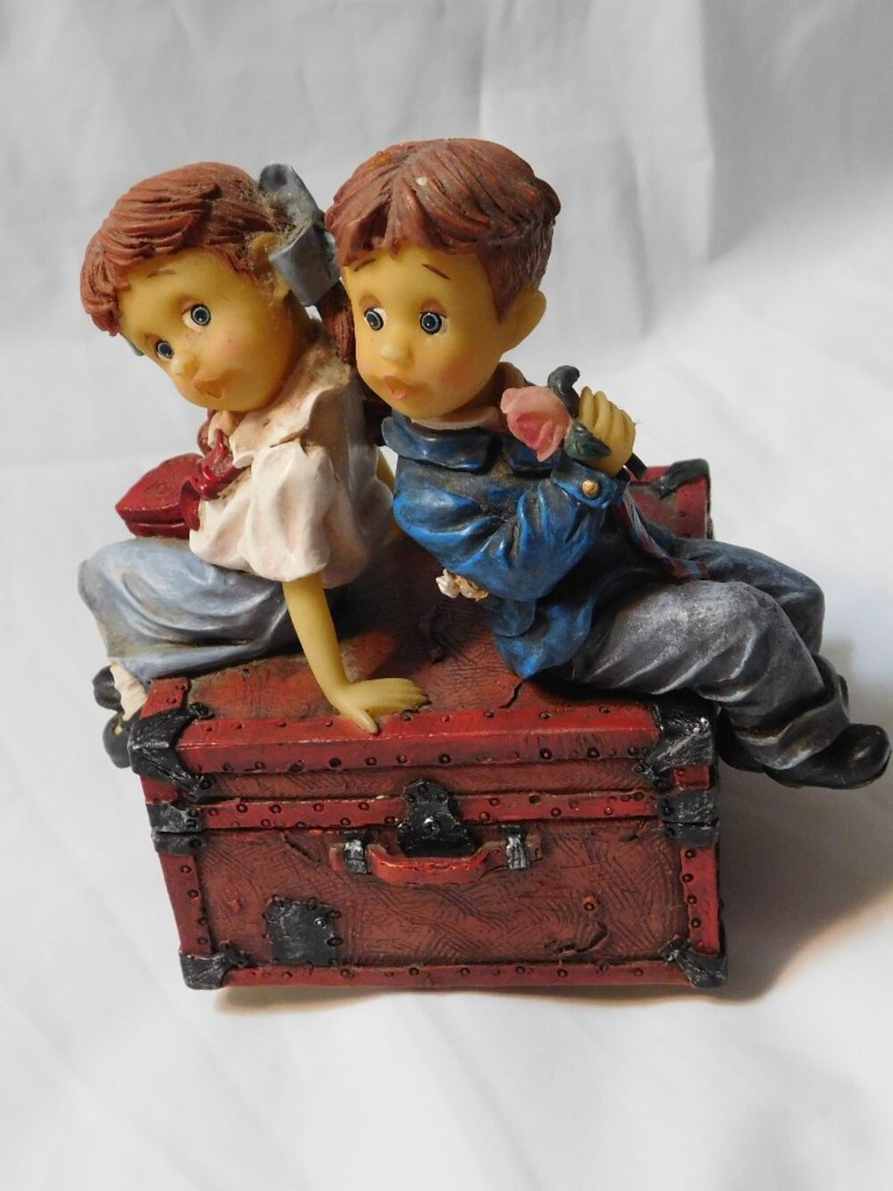 Vanmark Vintage V.M Musical Figurine Boy & Girl Sitting on Trunk Music Box